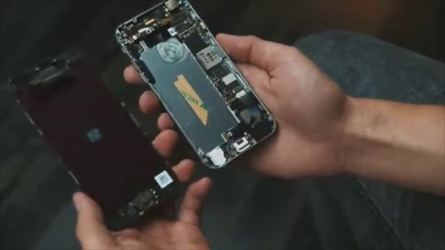 EXCLUSIVE : Iphone 6 Apple Video Leaked HERE. Review? смотреть онлайн