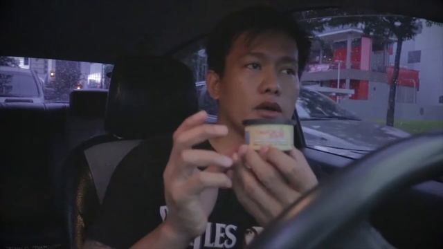 HOW TO KEEP YOUR CAR SMELLING FRESH смотреть онлайн