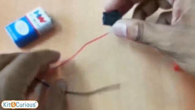 9v Battery hacks - Switch, LED, Motor, Fan - Beginner tutorial смотреть онлайн