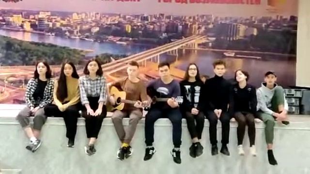 Вокальное исполнительство «Мы пройдем сквозь земной простор» Колллектив 9Б класса смотреть онлайн