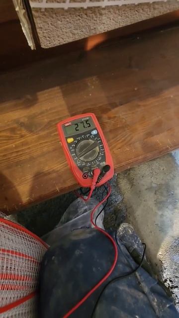 Делаем тёплый пол | Ремонт квартир в СПб. #ремонтквартир #тёплыйпол #укладкаплитки #электрика смотреть онлайн