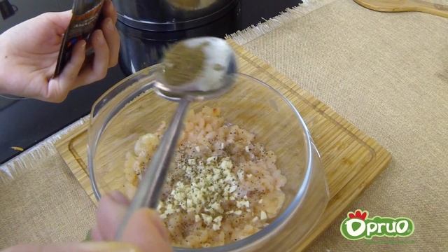 Оргио тахианы цээж махаар хийсэн банштай шөл смотреть онлайн