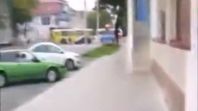 Пенсия??? Да что мне пенсия, когда тут такой бизнес... смотреть онлайн