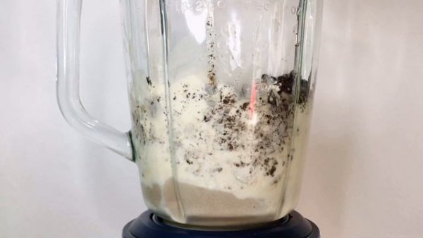 Homemade Ice Cream using BLENDER| 3 Ingredients  l No Mixer | Lockdown Recipe