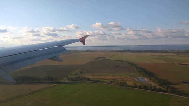 Посадка самолета в Храброво