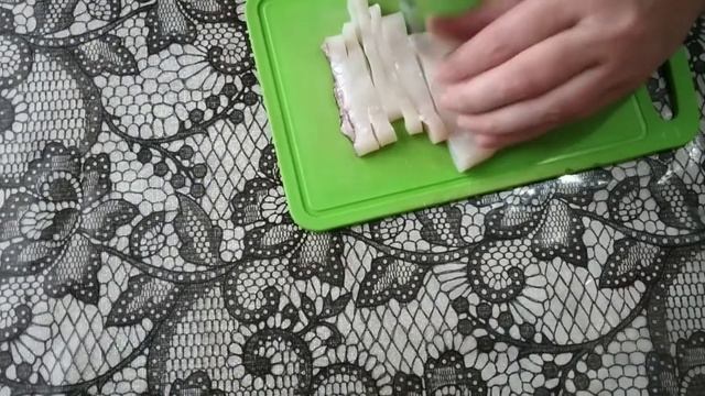 Жаркое  из кальмаров.