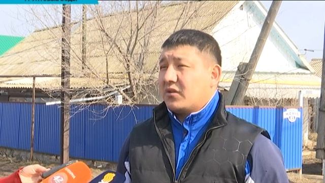 В селе Перемётное ЗКО дома подтапливает грунтовыми водами смотреть онлайн