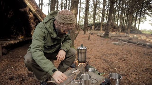 FireBox SCOUT Emergency Stove - First Burn - Coffee in the Woods With the Dogs смотреть онлайн