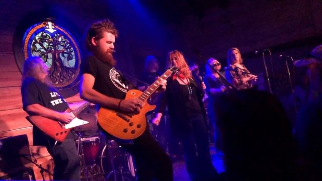 2019 10 20 19 45 02 000 смотреть онлайн