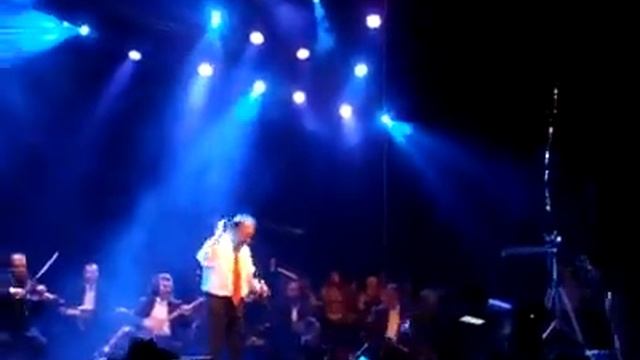 Ferdi Tayfur Avrupa Konseri Bana Sor смотреть онлайн