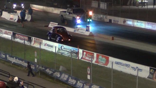 196 Beetle vs Duramax смотреть онлайн