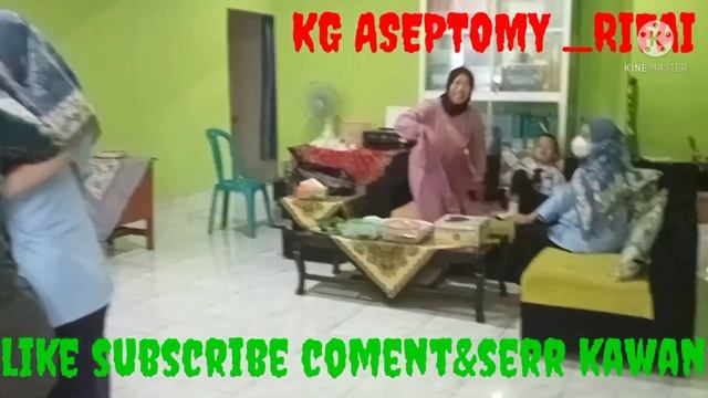 perpisahan MI/MTS NEORIS ,KEL,CIMPAEUN смотреть онлайн