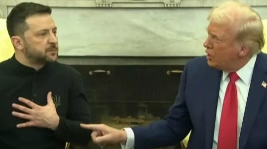 Потасовка Зеленского и Трампа 👊💪👊 смотреть онлайн