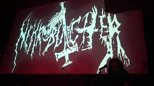 NEKROBUTCHER La orden de satan (en vivo) смотреть онлайн