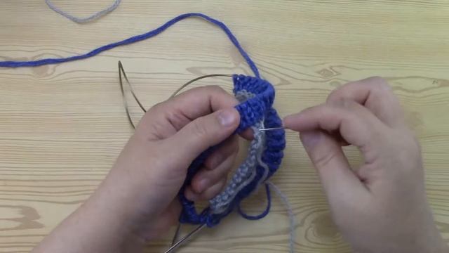Takes the blue Knit and beginner knit Берет Спицы смотреть онлайн