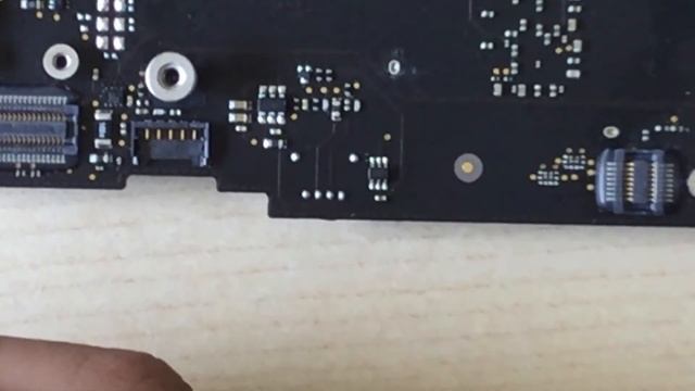Fixing a 2014 Mac Mini Fan connector смотреть онлайн