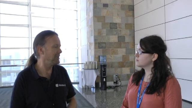 Build Bites Caitlin interviews Andy Wigley смотреть онлайн