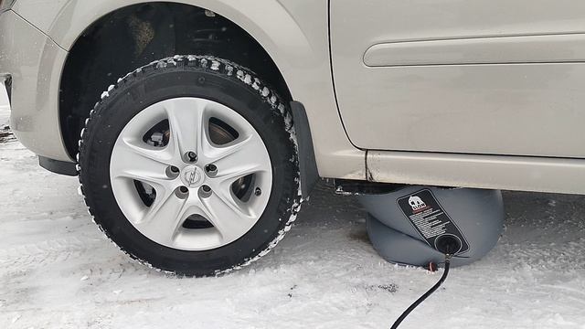 Надувной автомобильный домкрат SLON. Подъем автомобиля. смотреть онлайн