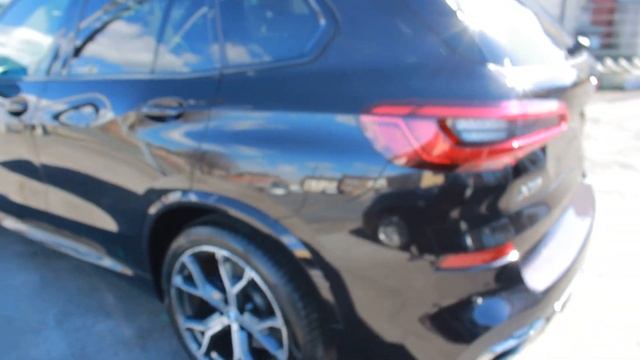 BMW X5 3 0 30d M Sport SUV смотреть онлайн