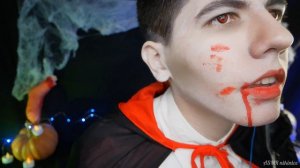 АСМР Вампир🧛Звуки рта✨🎃для сна и мурашек🌙ASMR Vampire Mouth sounds👻for sleep and Tingles