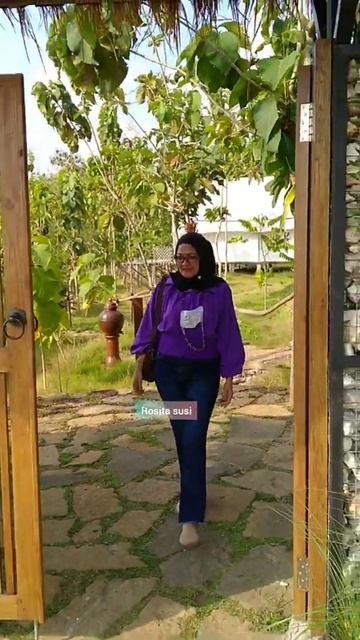 menyapa di pagi hari #SHORTS смотреть онлайн