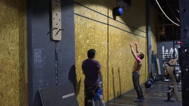 Anton Konosov open 17.4/ CrossFit Redyar