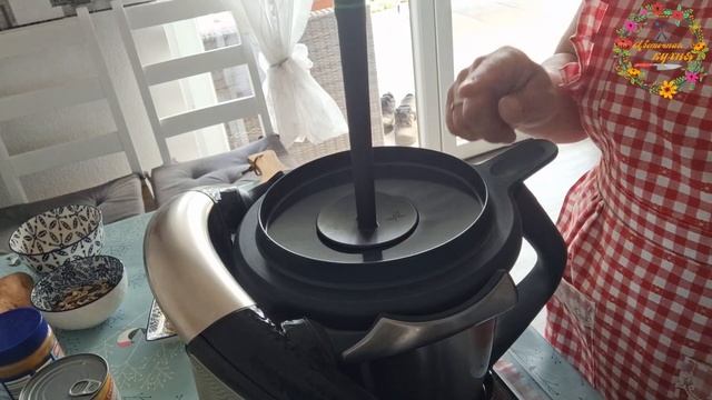 Суп пюре из сладкого картофеля и салатик 🍽️😊💐