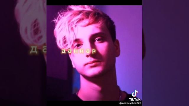 Вот чему учат блогеры-ютуберы смотреть онлайн