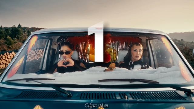 Eda Sakız & İrem Derici - Papatya KARAOKE / SÖZLERİ смотреть онлайн