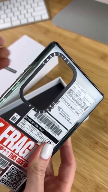 CASETiFY case for Galaxy S23 Ultra смотреть онлайн