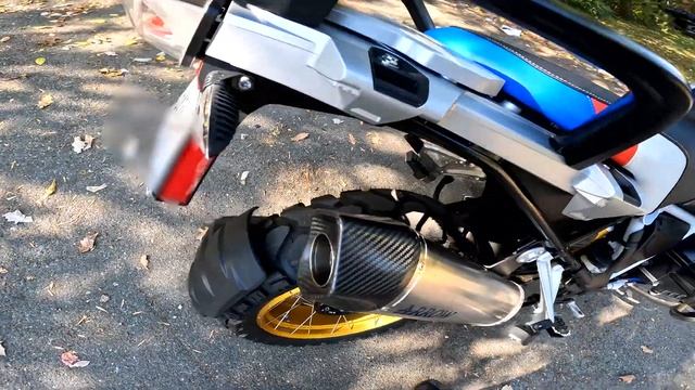 BMW GS 1250 Arrow Titanium exhaust смотреть онлайн