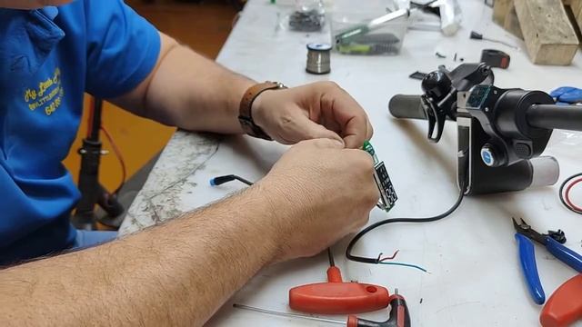 Xiaomi m365, pro, esencial, S1 instalar llave de contacto o encendido en patín. смотреть онлайн