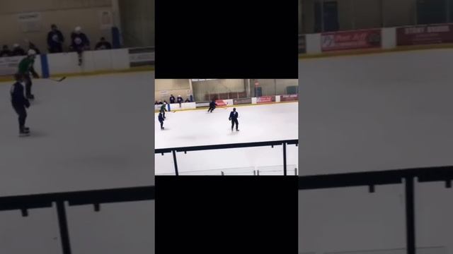 14 year old Jaydon McCord 2007 playing up in a NCDC junior hockey camp. смотреть онлайн