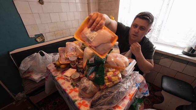 МЫ КУПИЛИ ВСЕ ПРОДУКТЫ ИЗ ЛАРЬКА