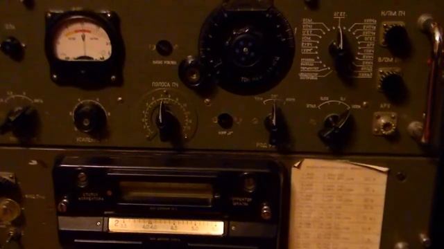 Р-250М--коротковолновый, ламповый смотреть онлайн