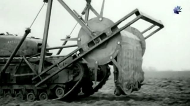 Tanques Especiales del Dia D - Mini documental смотреть онлайн