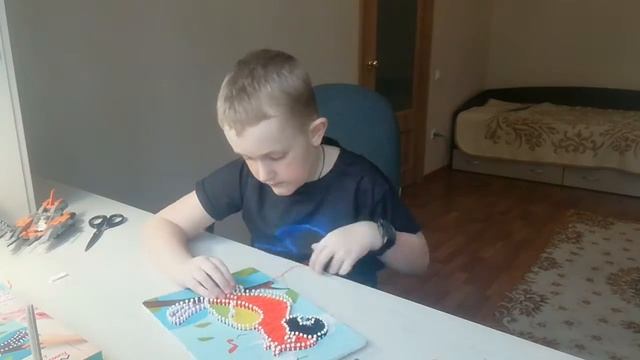 Клёвый попугай из ниток!