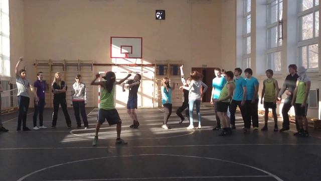 Harlem Shake (Russia School)
