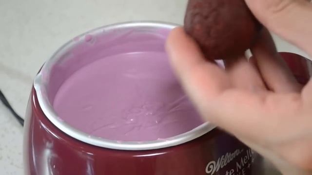 Red Velvet Cake Pops