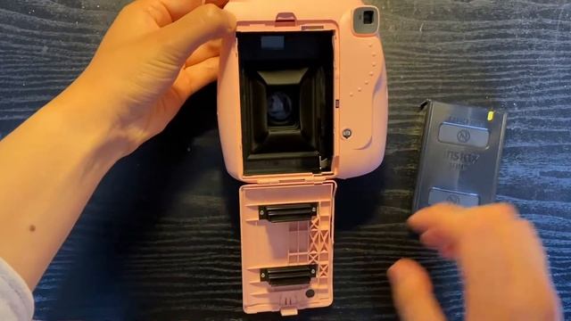 Instax Mini 8 | How to change film смотреть онлайн