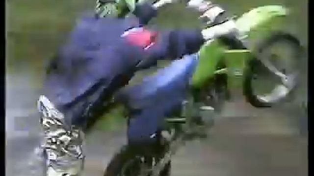 Motocross KX 80 Crash смотреть онлайн
