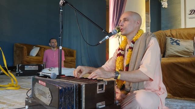 10_05_2024 Эпизод № 19. Мадан-мохан прабху. Полная лекция. Бхаджан Шрилы Прабхупады