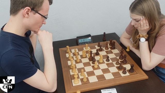 S. Fomkin (0) vs A Blinova (1811). Chess Fight Night. CFN. Blitz смотреть онлайн