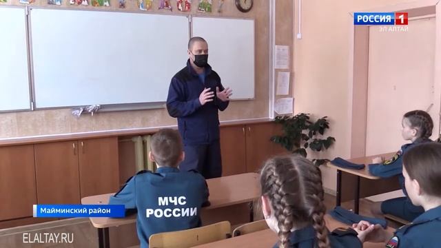 Спасатели региона напоминают об осторожности вблизи замерзших водоемов смотреть онлайн