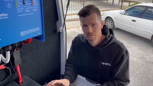 Complete Off-Grid Landcruiser 79 Series Victron Energy System смотреть онлайн