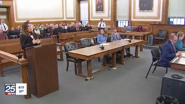 Judge denies motion to dismiss murder case against Karen Read смотреть онлайн