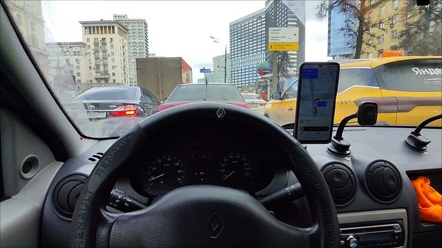 ДОСТАВКА ЦВЕТОВ И АЖИОТАЖ С КЭФАМИ ПЕРЕД ПРАЗДНИКОМ / КУРЬЕР В ЯНДЕКС ПРО / ДЕНЬ ПЕРВЫЙ смотреть онлайн