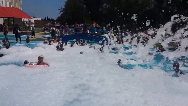 Le Zenith Hotel (Hammamet, Tunisie) #foam #party