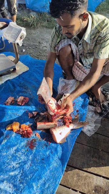 VERY FASTEST FISH CUTTING SKILLS #shorts  #shortvideo