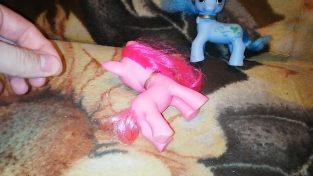 Обзор игрушек "Единорог розовый и голубой"#дети #игрушка смотреть онлайн
